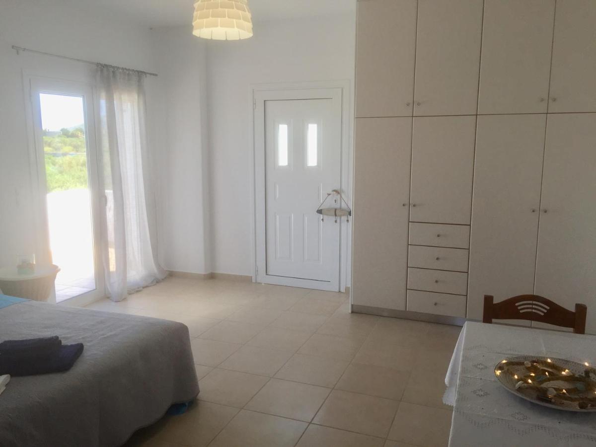 Rizes Elias Studio With Sea View Isterni  Exterior photo